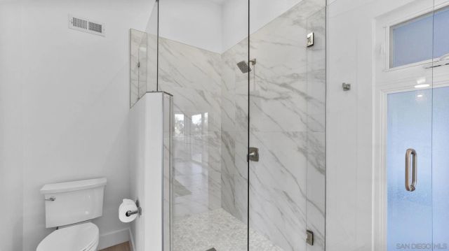 4909 Pacifica, San Diego, CA 92109