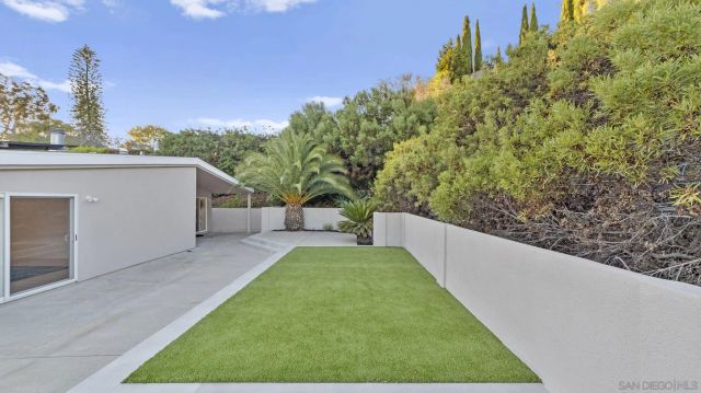 4909 Pacifica, San Diego, CA 92109