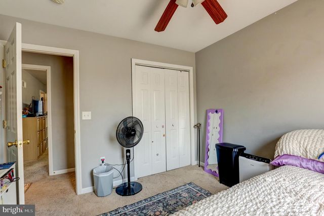 104 BATTENS CIR, Leola, PA 17540