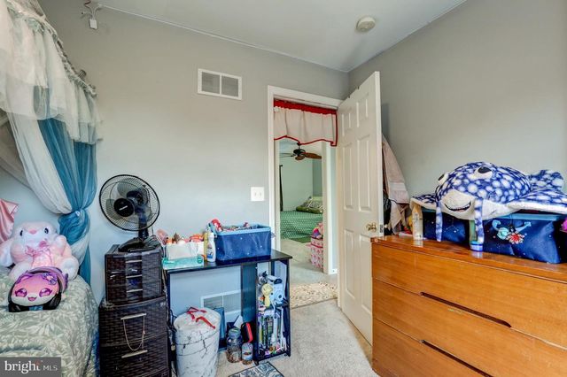 104 BATTENS CIR, Leola, PA 17540