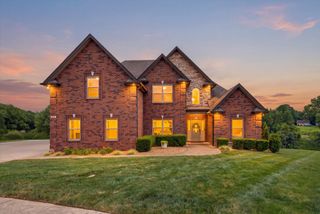 1276 Ambleside Ct, Clarksville, TN 37040