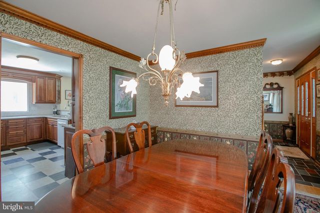10 STEPHANIE LN, Hamilton, NJ 08691