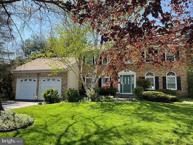 10 STEPHANIE LN, Hamilton, NJ 08691