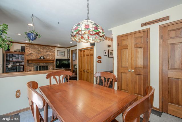 10 STEPHANIE LN, Hamilton, NJ 08691