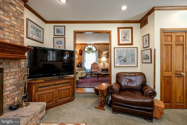 10 STEPHANIE LN, Hamilton, NJ 08691