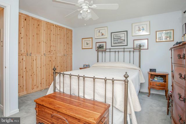 10 STEPHANIE LN, Hamilton, NJ 08691