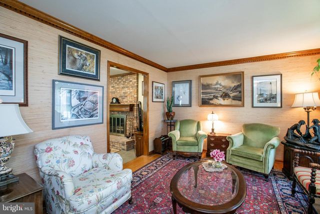 10 STEPHANIE LN, Hamilton, NJ 08691