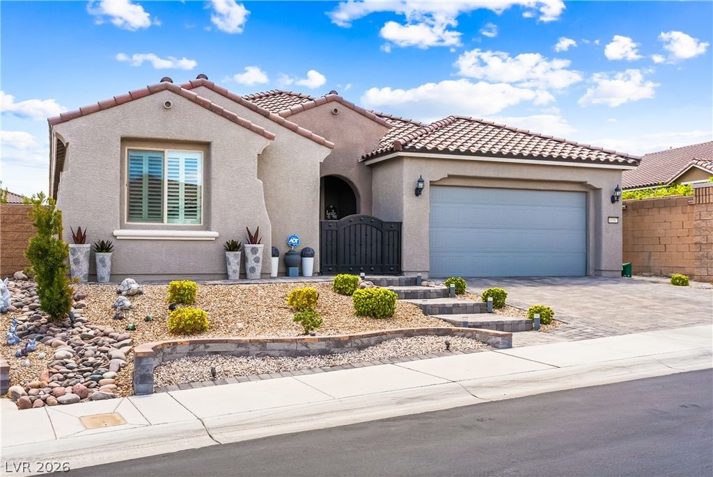 10587 Skye Paseo Avenue, Las Vegas, NV 89166 — exterior
