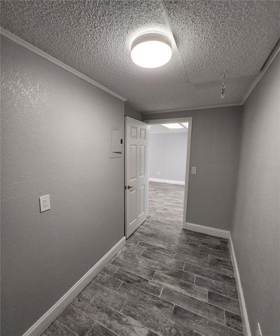 1400 STRAWBERRY PLACE 19, Plant City, FL 33563