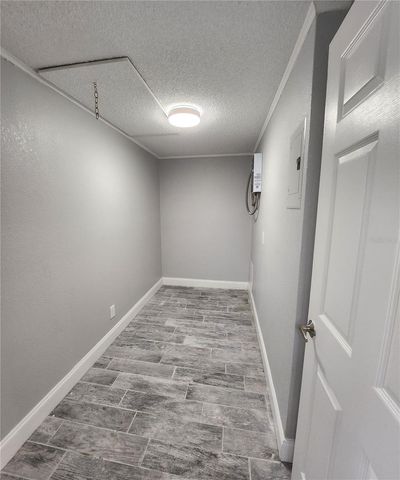 1400 STRAWBERRY PLACE 19, Plant City, FL 33563