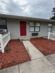 1400 STRAWBERRY PLACE 19, Plant City, FL 33563