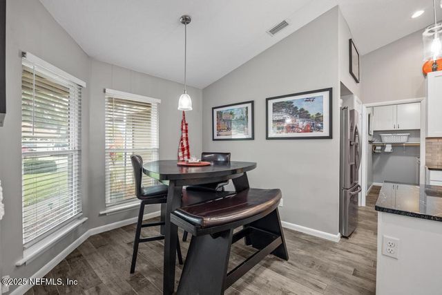 10942 BERKSHIRE Lane, Jacksonville, FL 32225