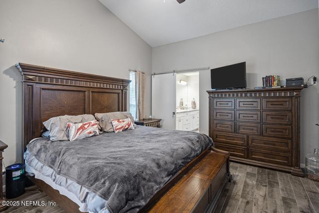 10942 BERKSHIRE Lane, Jacksonville, FL 32225