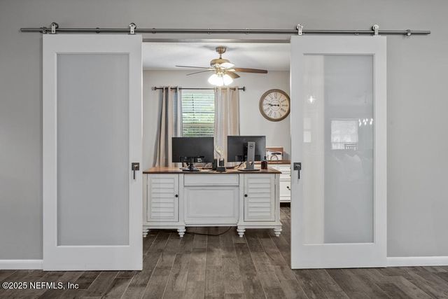 10942 BERKSHIRE Lane, Jacksonville, FL 32225