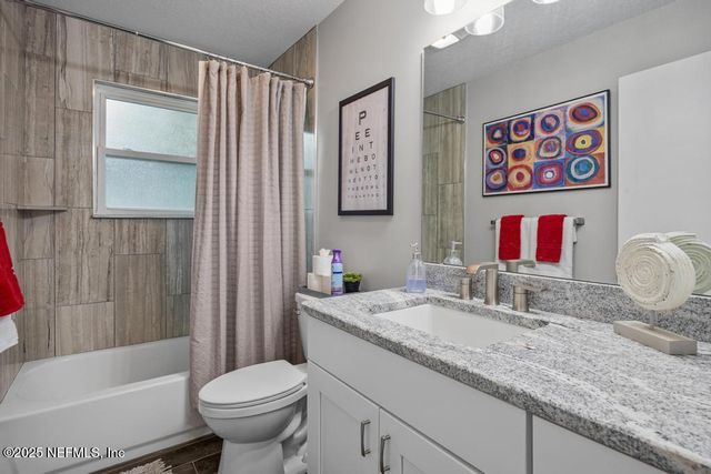 10942 BERKSHIRE Lane, Jacksonville, FL 32225