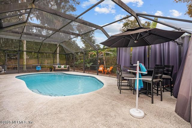 10942 BERKSHIRE Lane, Jacksonville, FL 32225