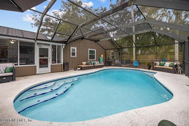 10942 BERKSHIRE Lane, Jacksonville, FL 32225