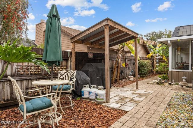 10942 BERKSHIRE Lane, Jacksonville, FL 32225