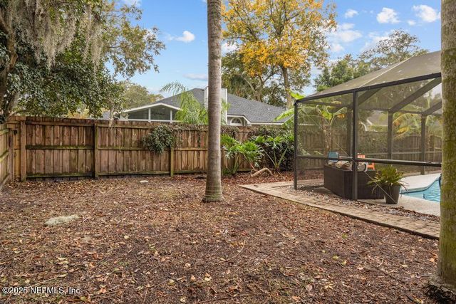 10942 BERKSHIRE Lane, Jacksonville, FL 32225