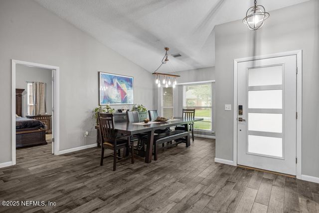 10942 BERKSHIRE Lane, Jacksonville, FL 32225