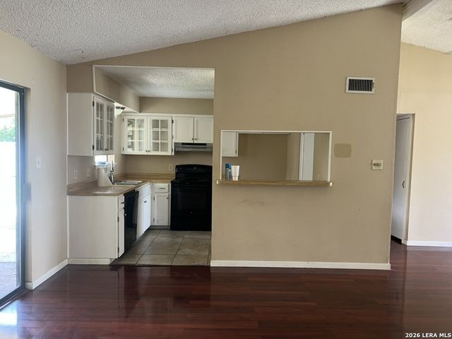 128 Green Meadows, Boerne, TX 78006