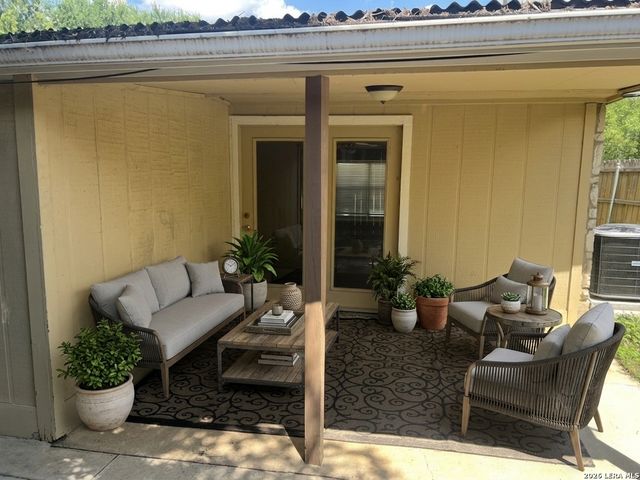 128 Green Meadows, Boerne, TX 78006