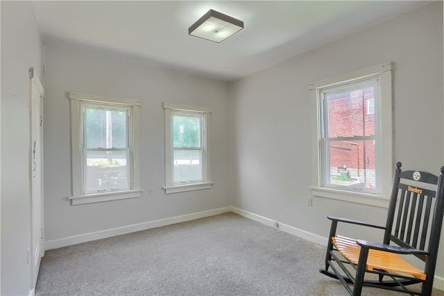 1550 Glenn Way, Stowe Twp, PA 15136