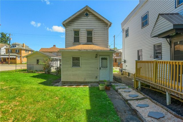 1550 Glenn Way, Stowe Twp, PA 15136