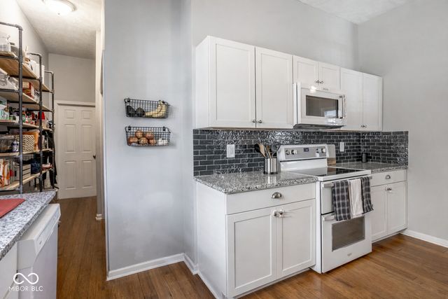 2915 Guilford Avenue, Indianapolis, IN 46205