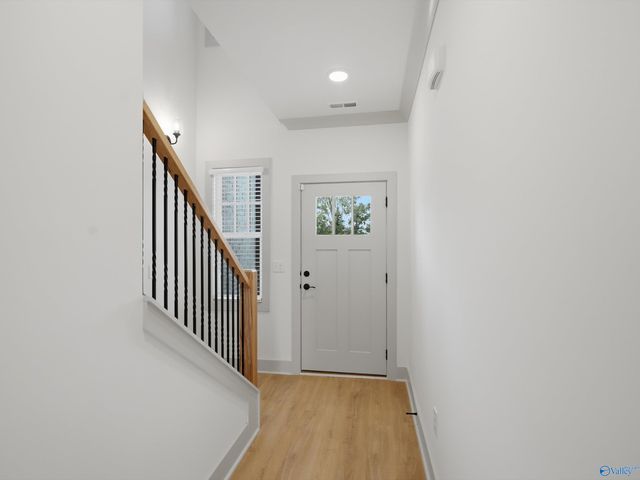 6 Whispering Oaks SW 23, Huntsville, AL 35824