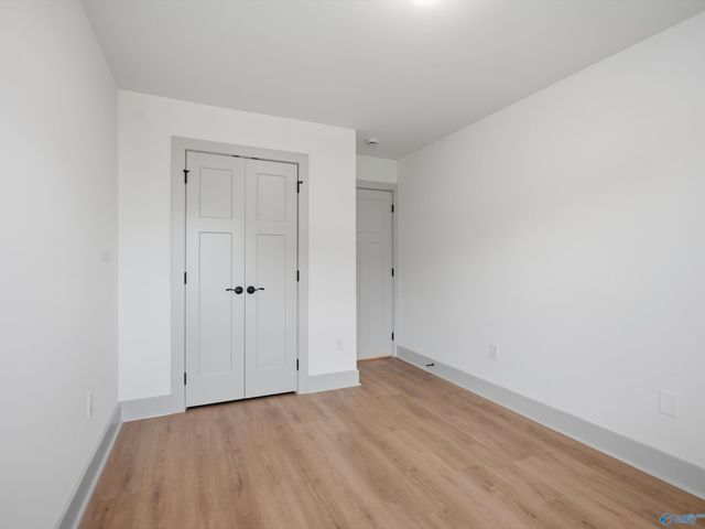 6 Whispering Oaks SW 23, Huntsville, AL 35824