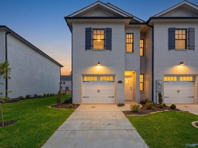 6 Whispering Oaks SW 23, Huntsville, AL 35824