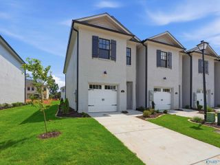 6 Whispering Oaks SW 23, Huntsville, AL 35824