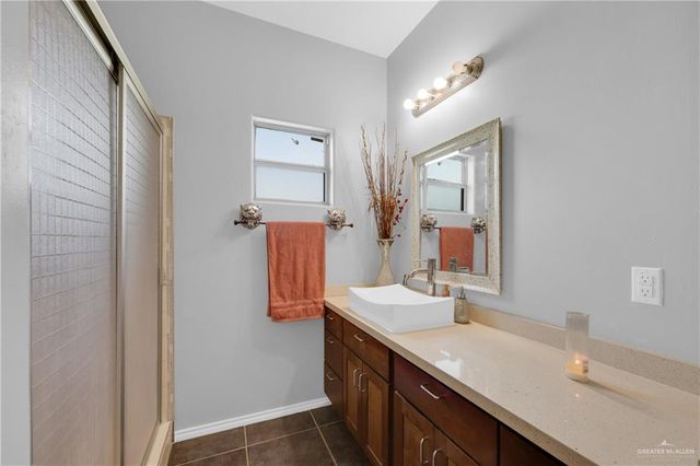 715 N Gonzalez Road, Weslaco, TX 78596