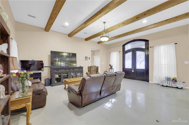 715 N Gonzalez Road, Weslaco, TX 78596