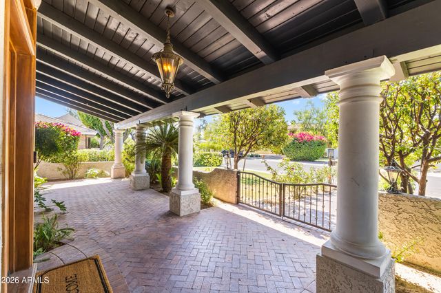 230 W MORTEN Avenue, Phoenix, AZ 85021