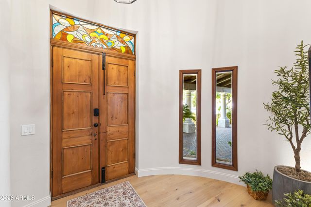 230 W MORTEN Avenue, Phoenix, AZ 85021