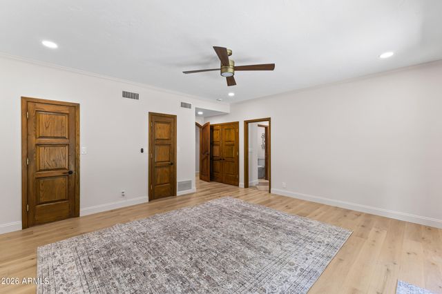 230 W MORTEN Avenue, Phoenix, AZ 85021