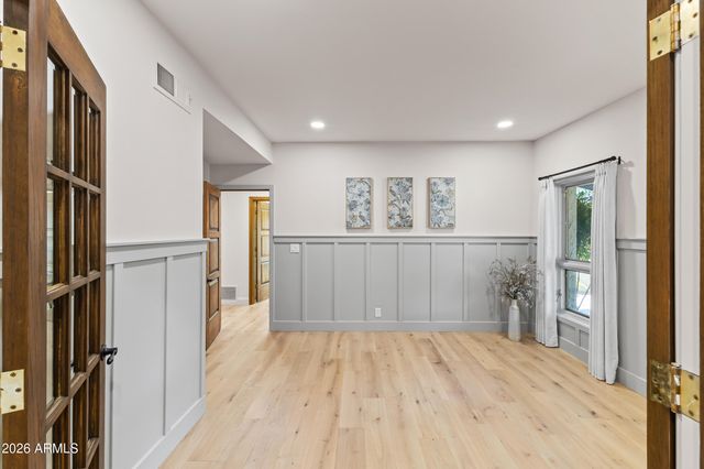 230 W MORTEN Avenue, Phoenix, AZ 85021