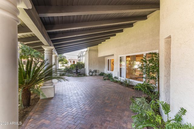 230 W MORTEN Avenue, Phoenix, AZ 85021