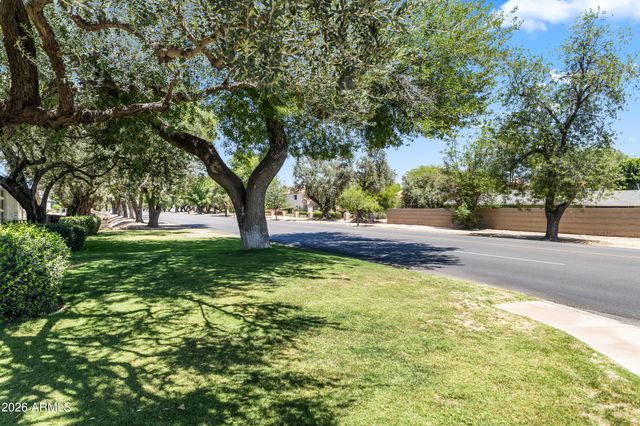 230 W MORTEN Avenue, Phoenix, AZ 85021