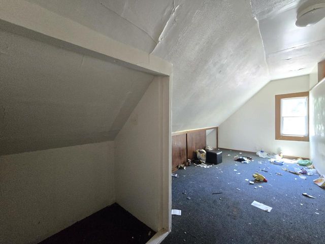 1330 W Euclid AVENUE, Milwaukee, WI 53215