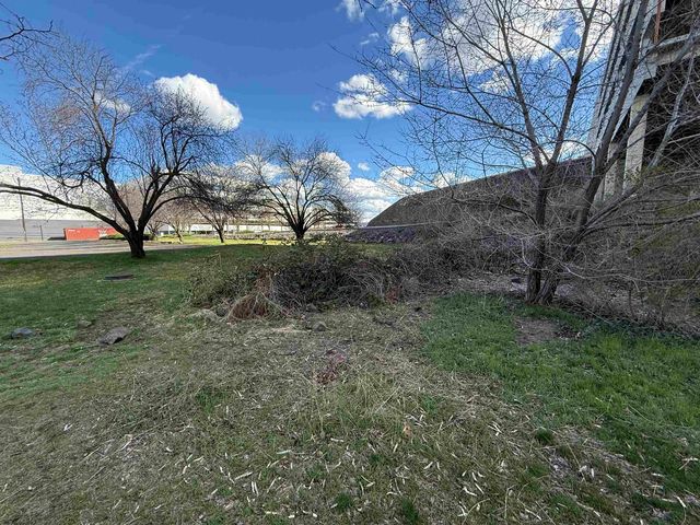 1326 N Calispel St, Spokane, WA 99201