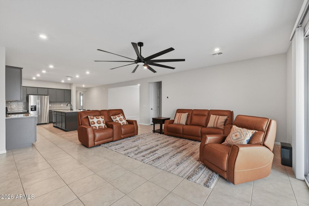 19155 N ALCAZAR Street, Maricopa, AZ 85138 — photo 5