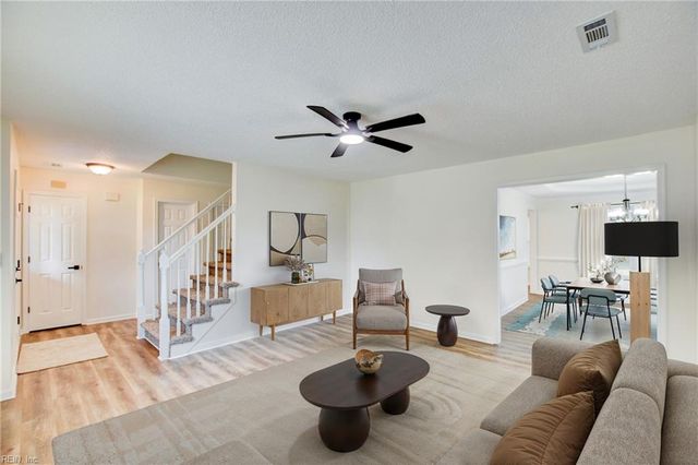 202 Upland DR, Hampton, VA 23666