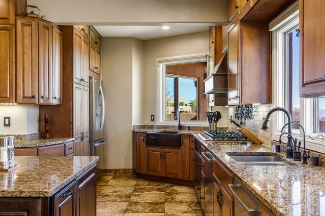 12201 Mountain Haze Road NE, Albuquerque, NM 87122