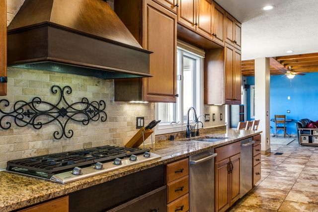 12201 Mountain Haze Road NE, Albuquerque, NM 87122