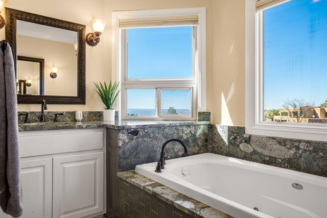 12201 Mountain Haze Road NE, Albuquerque, NM 87122