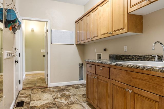 12201 Mountain Haze Road NE, Albuquerque, NM 87122