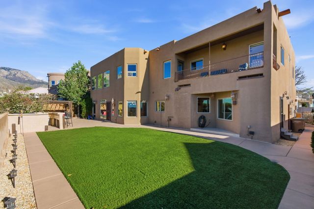 12201 Mountain Haze Road NE, Albuquerque, NM 87122